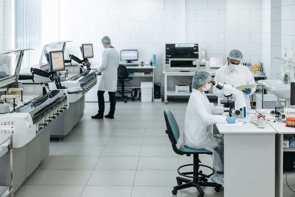 Peptides vs Proteins in Lab Work and Why the Difference Matters